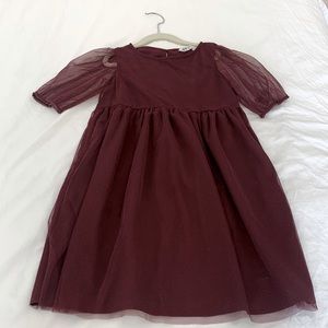 Girl’s dress